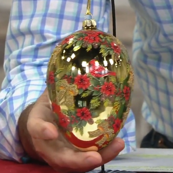Joan Rivers Golden Cardinal Hand Painted Glass Egg Ornament - Picture 7 of 7
